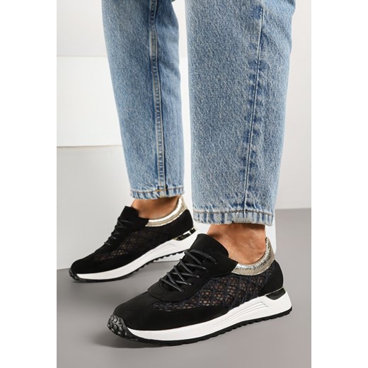 Czarne Ażurowe Sneakersy Ozdobione Metalicznymi Wstawkami Sdivane ze sklepu born2be.pl w kategorii Buty sportowe damskie - zdjęcie 178568094