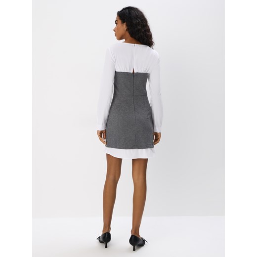 Mohito - Szara sukienka mini ze wstawką koszulową - szary Mohito L Mohito