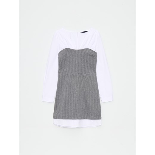 Mohito - Szara sukienka mini ze wstawką koszulową - szary Mohito S Mohito