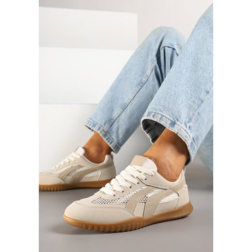Ciemnobeżowe Sneakersy w Stylu Tenisówek Ozdobione Paskami Amooshea ze sklepu born2be.pl w kategorii Buty sportowe damskie - zdjęcie 178571172