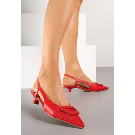 Czerwone Sandały Slingback na Obcasie Typu Kaczuszka Zdobione Klamerką Desanoria ze sklepu born2be.pl w kategorii Czółenka - zdjęcie 178582853