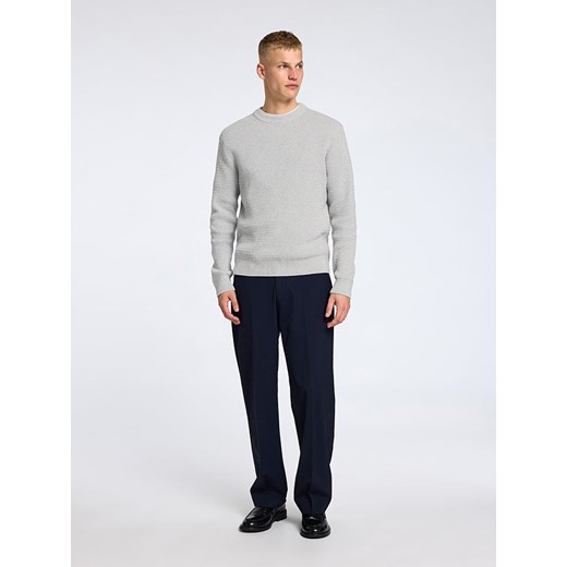 SELECTED HOMME Sweter &quot;Theo&quot; w kolorze jasnoszarym ze sklepu Limango Polska w kategorii Swetry męskie - zdjęcie 178595554