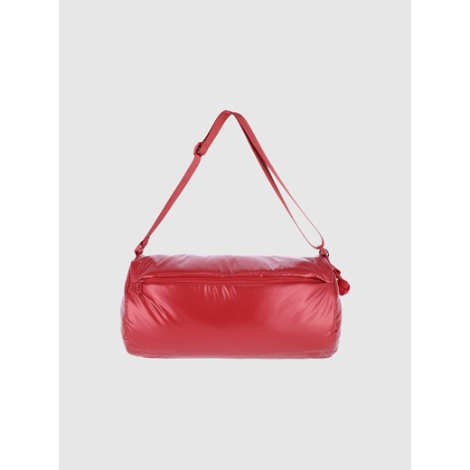 Damska torebka na ramię barrel bag 4F 4FRSS25ASBGU087 - czerwona ze sklepu Sportstylestory.com w kategorii Torebki bagietki - zdjęcie 178599201