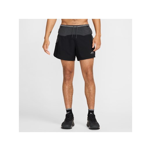 Męskie spodenki do biegania z wszytą bielizną Dri-FIT ADV Nike Trail Second Sunrise 13 cm - Czerń ze sklepu Nike poland w kategorii Spodenki męskie - zdjęcie 178602032