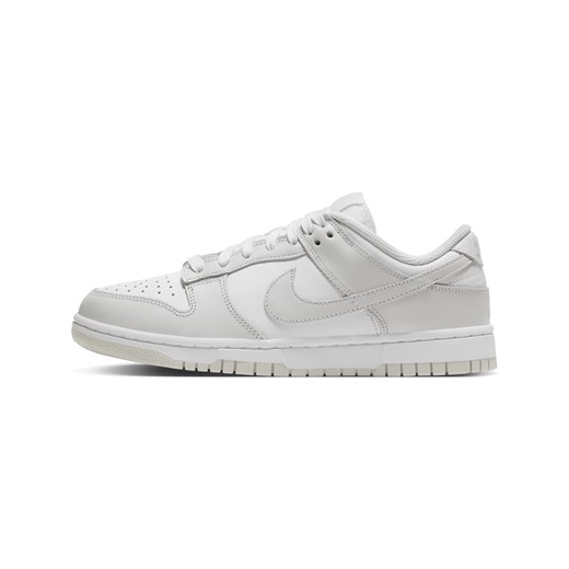 Buty damskie Nike Dunk Low - Biel ze sklepu Nike poland w kategorii Buty sportowe damskie - zdjęcie 178603470