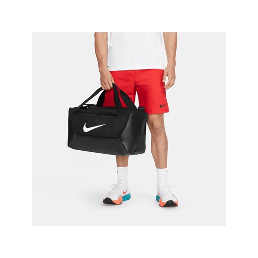 Torba treningowa Nike Brasilia (rozmiar S, 41 l) - Czerń ze sklepu Nike poland w kategorii Torby sportowe - zdjęcie 178604200