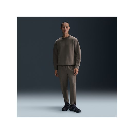 Męskie spodnie Dri-FIT Nike 24.7 ImpossiblySoft - Szary ze sklepu Nike poland w kategorii Spodnie męskie - zdjęcie 178605722