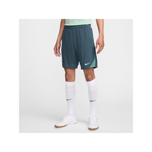 Męskie spodenki piłkarskie z dzianiny Nike Dri-FIT Tottenham Hotspur Strike (wersja trzecia) - Szary ze sklepu Nike poland w kategorii Spodenki męskie - zdjęcie 178605853