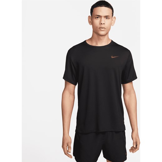 Męska koszulka z krótkim rękawem do biegania Nike Dri-FIT UV Miler - Czerń ze sklepu Nike poland w kategorii T-shirty męskie - zdjęcie 178607321