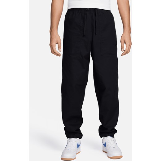 Spodnie męskie Nike Club - Czerń ze sklepu Nike poland w kategorii Spodnie męskie - zdjęcie 178609044