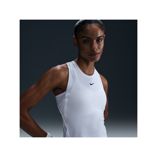 Damska koszulka tenisowa bez rękawów Dri-FIT Nike Victory - Biel ze sklepu Nike poland w kategorii Bluzki damskie - zdjęcie 178609282
