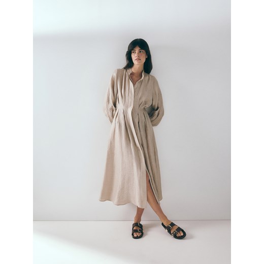 Reserved - Skórzane klapki z klamrami - brązowy ze sklepu Reserved w kategorii Klapki damskie - zdjęcie 178615403