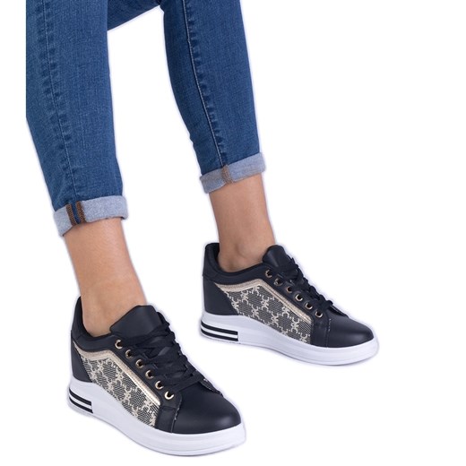 Czarne sneakersy damskie na ukrytym koturnie ze sklepu ButyModne.pl w kategorii Buty sportowe damskie - zdjęcie 178616712