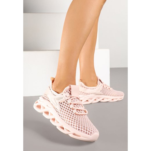 Różowe Buty Sportowe Sneakersy na Platformie Ozdobionej Tłoczeniem Teliriella ze sklepu renee.pl w kategorii Buty sportowe damskie - zdjęcie 178618981