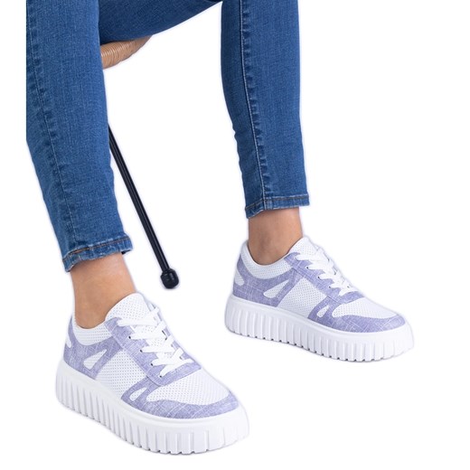 Fioletowe sneakersy ażurowe na masywnej podeszwie ze sklepu ButyModne.pl w kategorii Buty sportowe damskie - zdjęcie 178630171