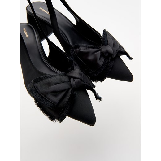 Reserved - Czółenka z kokardami - czarny Reserved 36 Reserved