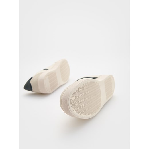 Reserved - Klasyczne sneakersy - biały Reserved 42 Reserved