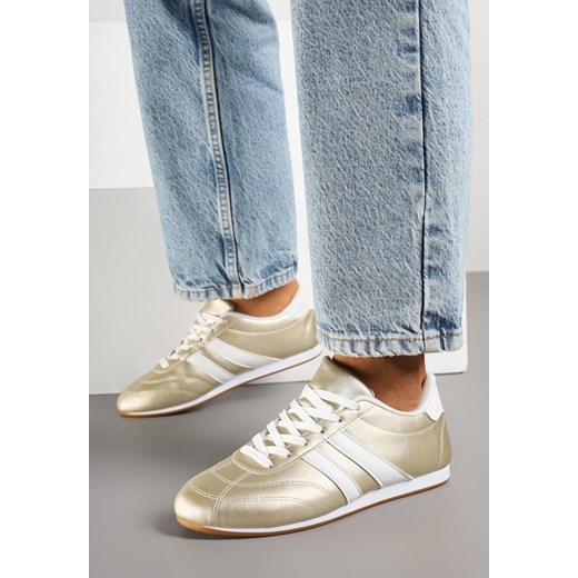 Złoto-Białe Sznurowane Sneakersy w Stylu Tenisówek Liavessa ze sklepu born2be.pl w kategorii Buty sportowe damskie - zdjęcie 178662653