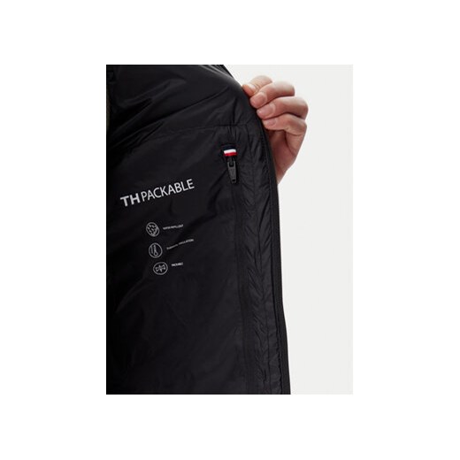 Tommy Hilfiger Bezrękawnik Core Packable MW0MW39989 Czarny Regular Fit ze sklepu MODIVO w kategorii Kamizelki męskie - zdjęcie 178671083