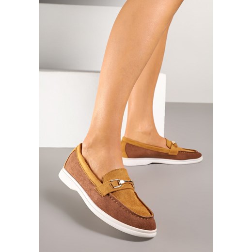 Brązowe Mokasyny Ozdobione Metalową Aplikacją Elliretta 37 okazja born2be.pl