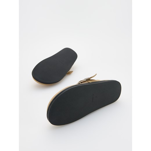 Reserved - Skórzane mule - beżowy Reserved 38 Reserved