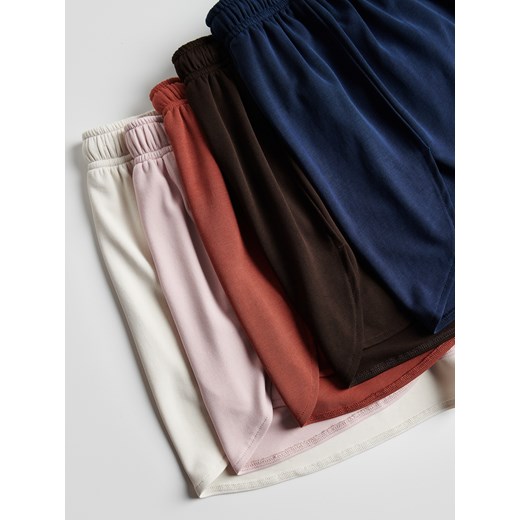 Reserved - Gładkie szorty z modalem - granatowy Reserved XS Reserved