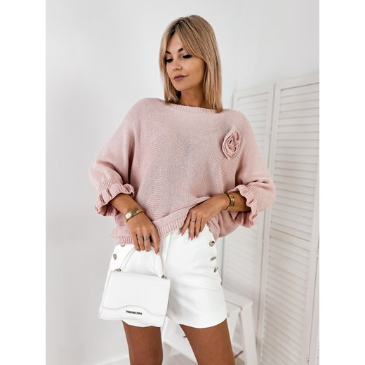 sweter junia pudrowy róż one size ze sklepu UBRA w kategorii Swetry damskie - zdjęcie 178734904