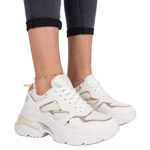 Beżowe sneakersy damskie zdobione brokatem beżowy ze sklepu ButyModne.pl w kategorii Buty sportowe damskie - zdjęcie 178735701