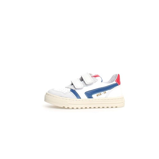 Naturino Skórzane sneakersy &quot;Ceonia&quot; w kolorze biało-niebieskim ze sklepu Limango Polska w kategorii Trampki dziecięce - zdjęcie 178749050