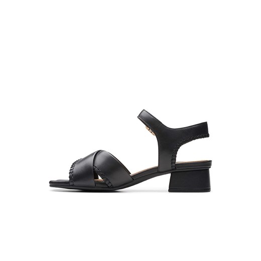 Sandały damskie Clarks na obcasie z klamrą