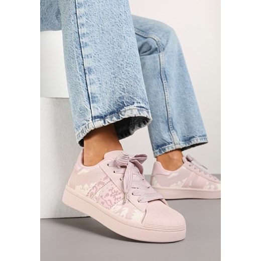 Różowe Sneakersy Ozdobione Geometrycznym Wzorem Seldisa ze sklepu born2be.pl w kategorii Buty sportowe damskie - zdjęcie 178761161
