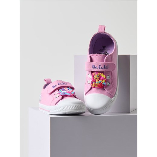 Sinsay - Trampki z elementami 3d My Little Pony - różowy ze sklepu Sinsay w kategorii Trampki dziecięce - zdjęcie 178762292
