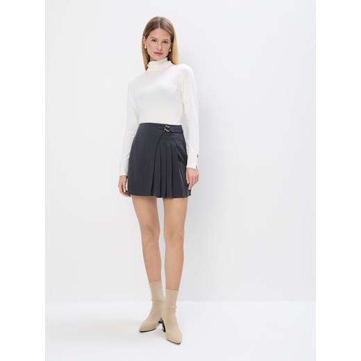 Mohito - Szara spódnica mini - szary ze sklepu Mohito w kategorii Spódnice - zdjęcie 178766724