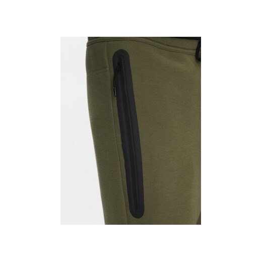 Nike Szorty sportowe FB8171 222 Zielony Regular Fit Nike M MODIVO