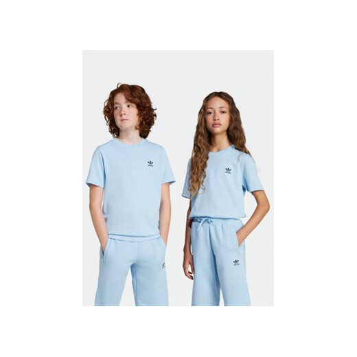 adidas T-Shirt JC8419 Błękitny Regular Fit ze sklepu MODIVO w kategorii T-shirty chłopięce - zdjęcie 178772400