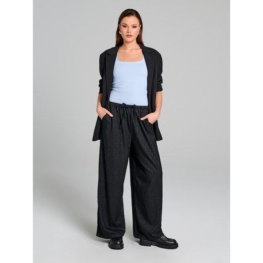 Bluzka damska Sinsay z elastanu z dekoltem karo 