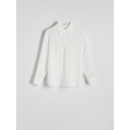 Reserved - Koszula z ozdobną aplikacją - biały Reserved L Reserved