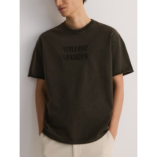 Reserved - T-shirt boxy z efektem sprania - brązowy ze sklepu Reserved w kategorii T-shirty męskie - zdjęcie 178808762