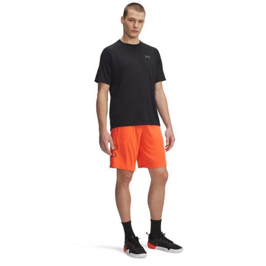 Męskie spodenki treningowe Under Armour Tech Graphic Short - pomarańczowe ze sklepu Sportstylestory.com w kategorii Spodenki męskie - zdjęcie 178810103