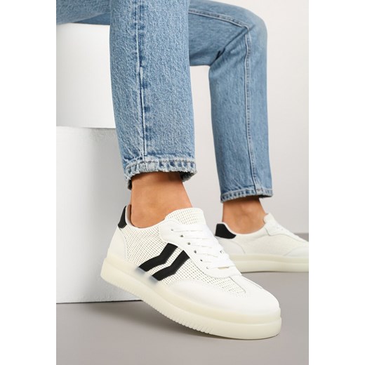 Białe Sneakersy Tenisówki Ozdobione Paskami Falovinia ze sklepu renee.pl w kategorii Buty sportowe damskie - zdjęcie 178822790