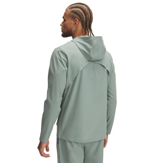 Męska kurtka do biegania Under Armour UA OutRun the STORM Jacket - zielona ze sklepu Sportstylestory.com w kategorii Kurtki męskie - zdjęcie 178828692