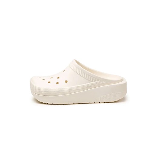 Crocs Chodaki "Classic Blunt" w kolorze kremowym Crocs 41/42 wyprzedaż Limango Polska