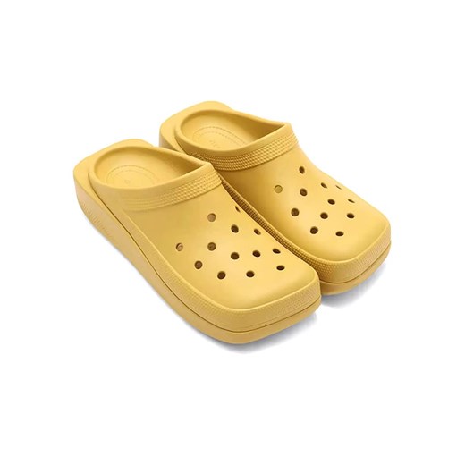 Crocs Chodaki "Classic Blunt" w kolorze żółtym Crocs 42/43 wyprzedaż Limango Polska