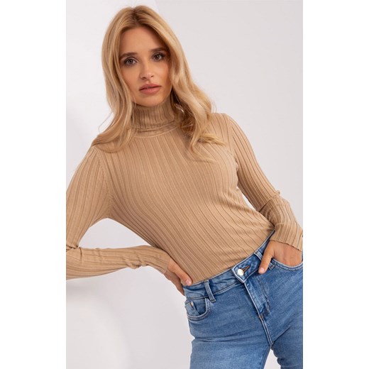 Sweter z golfem camelowy PM-SW-1087.09, Kolor camel, Rozmiar S/M, P-M ze sklepu Primodo w kategorii Swetry damskie - zdjęcie 178878914