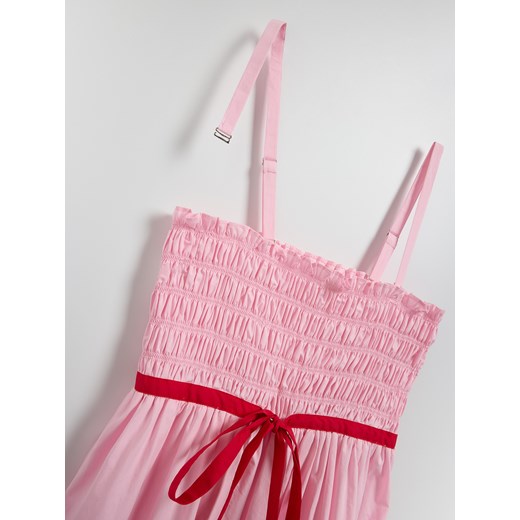 Sukienka Reserved bawełniana na ramiączkach casualowa różowa z okrągłym dekoltem maxi 