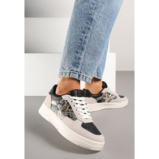 Czarno-Beżowe Sneakersy z Metalicznym Zdobieniem i Wstawką z Imitacją Skóry Węża Sarilira ze sklepu born2be.pl w kategorii Buty sportowe damskie - zdjęcie 178888974