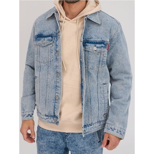 Sinsay - Kurtka jeansowa trucker - niebieski ze sklepu Sinsay w kategorii Kurtki męskie - zdjęcie 178911533