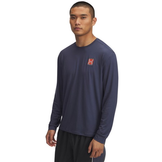 Męski longsleeve do biegania Under Armour UA Run 96 Longsleeve - granatowy ze sklepu Sportstylestory.com w kategorii T-shirty męskie - zdjęcie 178945382