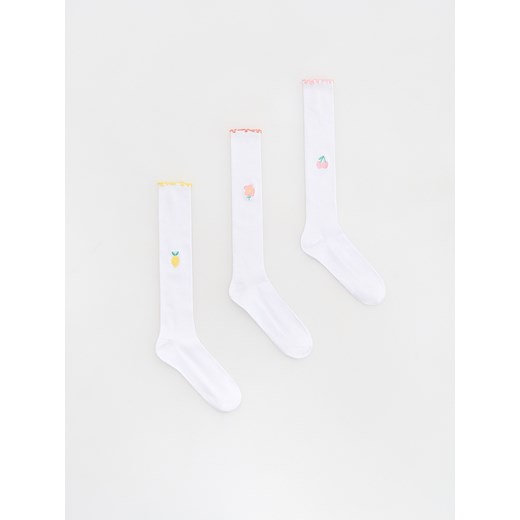 Reserved - Podkolanówki z haftem 3 pack - biały ze sklepu Reserved w kategorii Skarpetki dziecięce - zdjęcie 178950890