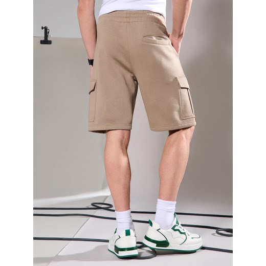 Sinsay - Szorty cargo - brązowy Sinsay XL Sinsay